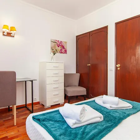 V - Seacliff Apartamento