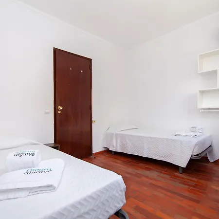 Apartment V - Seacliff
